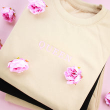 Load image into Gallery viewer, The Queen Jumper